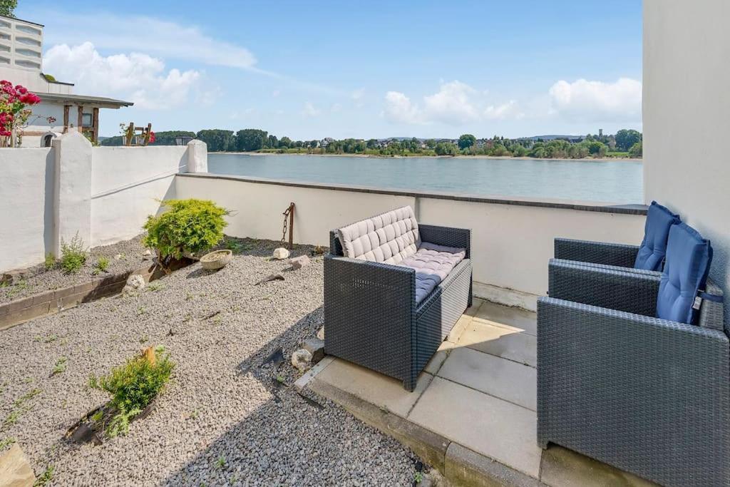 Tiny Apartment With Spacious Terrace On The Rhine นอยวิท ภายนอก รูปภาพ